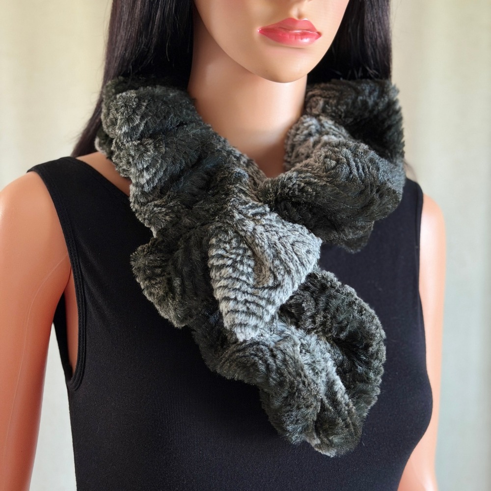 Grey Black Faux Fur Pull Through Neck Warmer Ombre Ruched Scarf Winter Cozy Soft